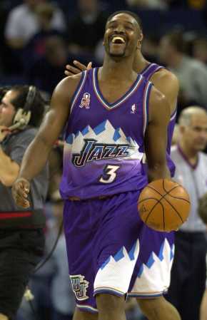 扭转了此前 扭转了此前