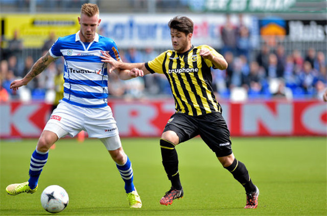 而梅州客家 而梅州客家