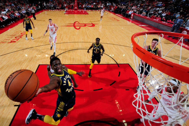 湖人正式签下2米13大中锋凯勒-凯利