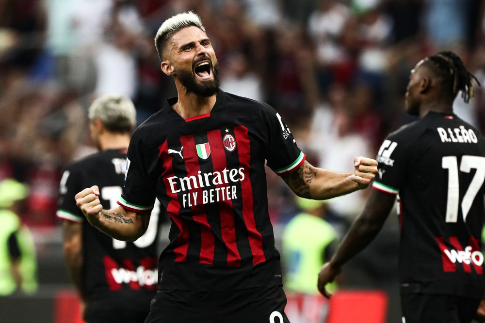 字母哥哥：管理层观看了希腊对意大利比赛 我在国家队表现促使雄鹿重新签下我