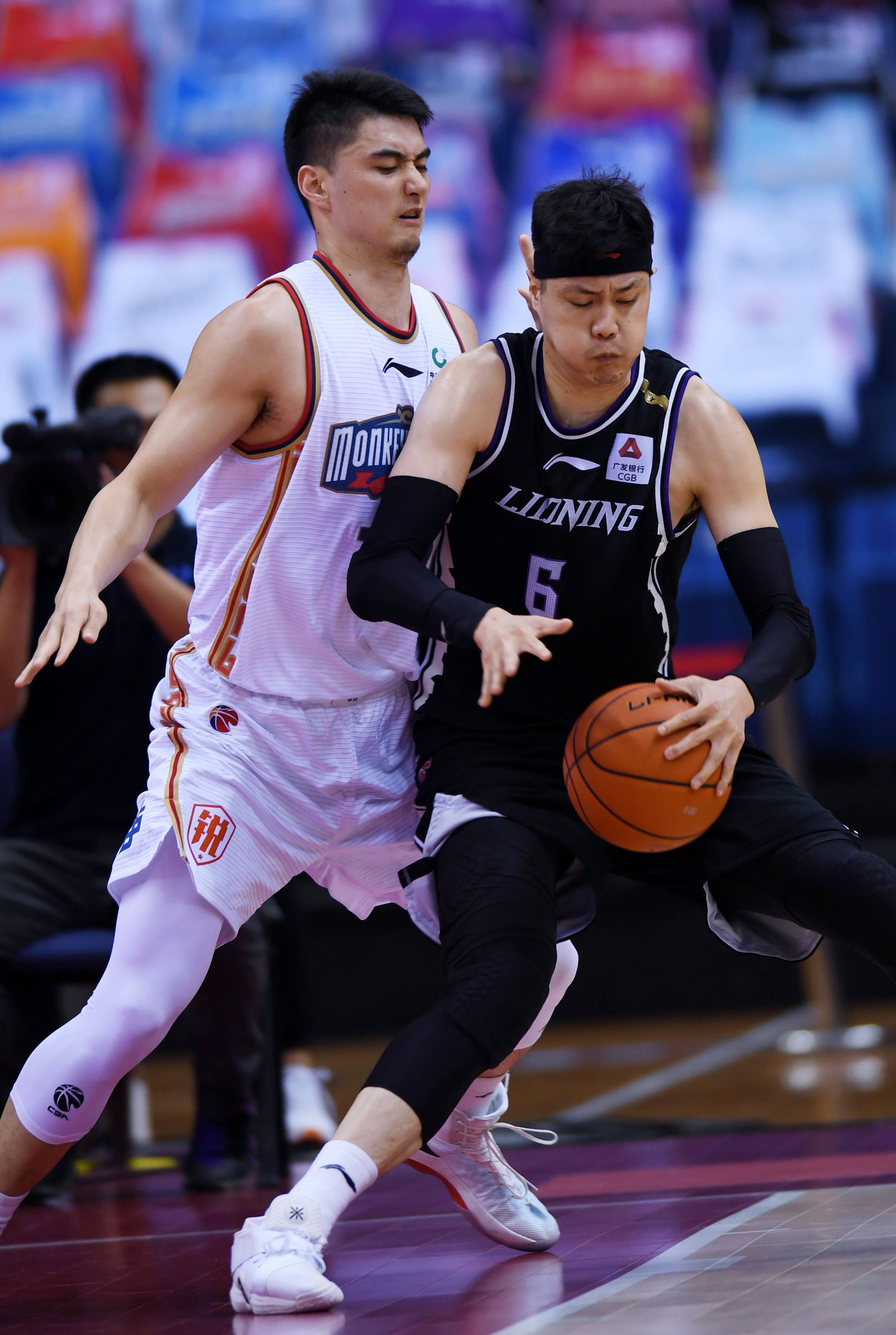 越来越多的 越来越多的