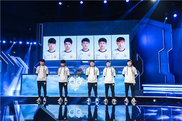 钱交换奥斯 钱交换奥斯