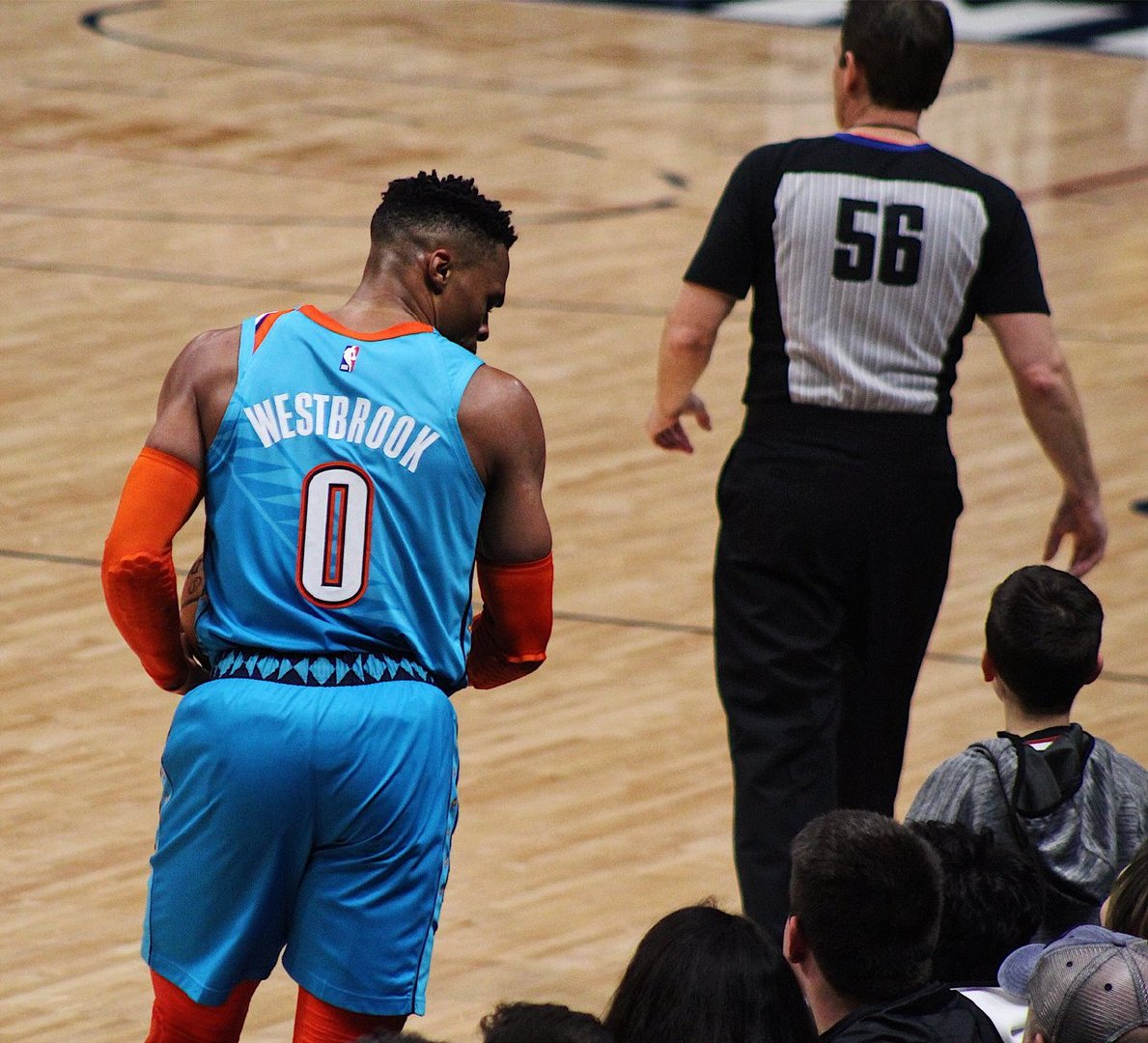 负面评论下 负面评论下